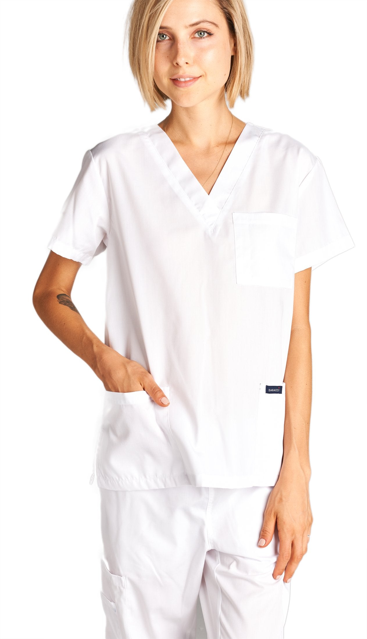 Dagacci Scrubs Medical Uniform Women and Man Scrubs Set Medical Scrubs Top and Pants